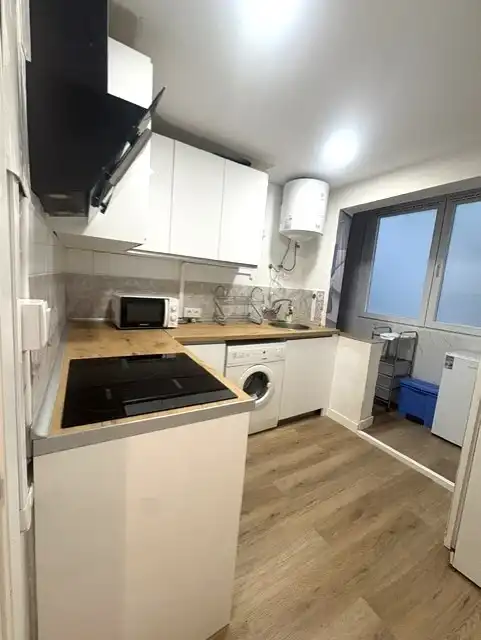 Cocina de Piso en venta en Valladolid con Calefacción, Terraza y Piscina