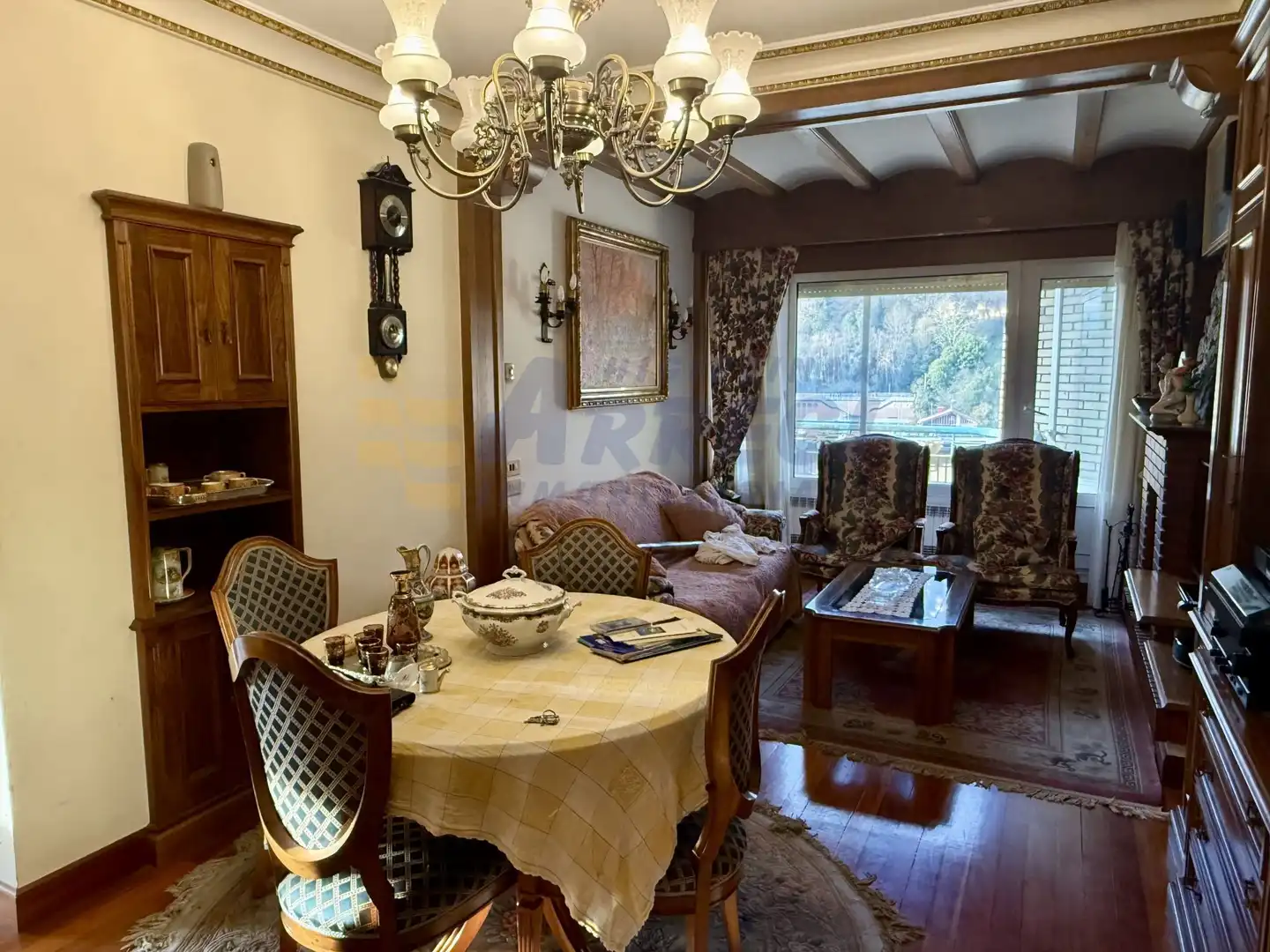 Comedor de Piso en venta en Eibar con Calefacción