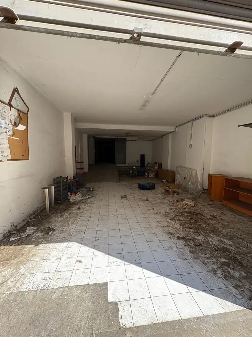Local comercial en alquiler en JOSEP MALUQUER I SALVADOR, imagen 11