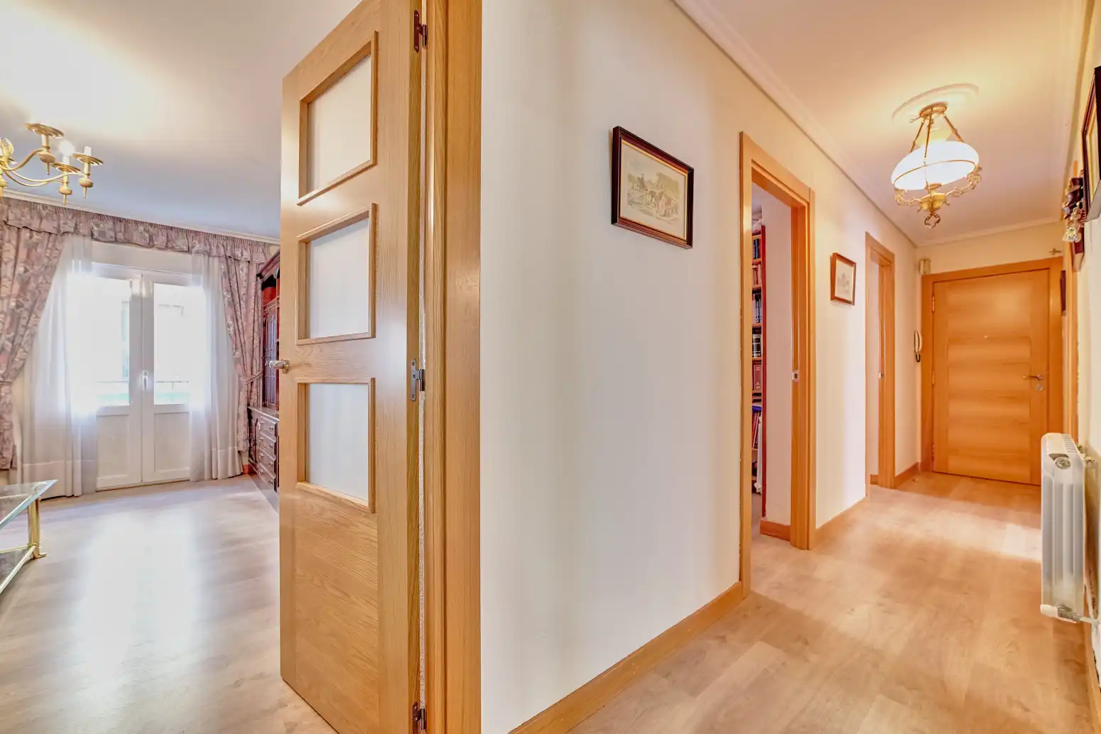 Piso en venta en Burlada / Burlata con Calefacción, Parquet y Balcón
