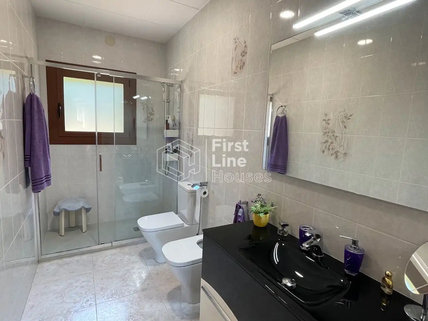 Bany de Casa o xalet en venda en Lloret de Mar amb Calefacció, Terrassa i Traster