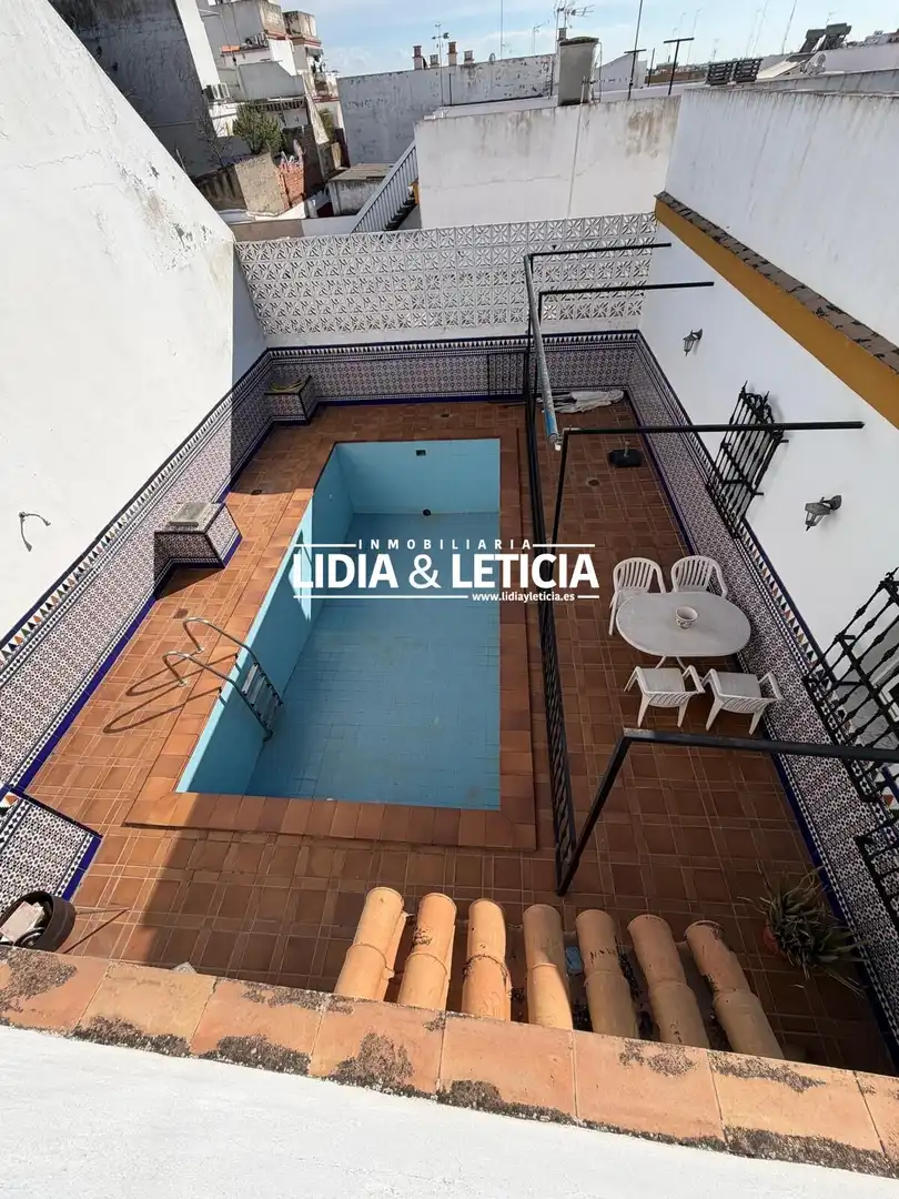 Piscina de Casa o xalet en venda en Alcalá de Guadaira amb Aire condicionat, Traster i Piscina