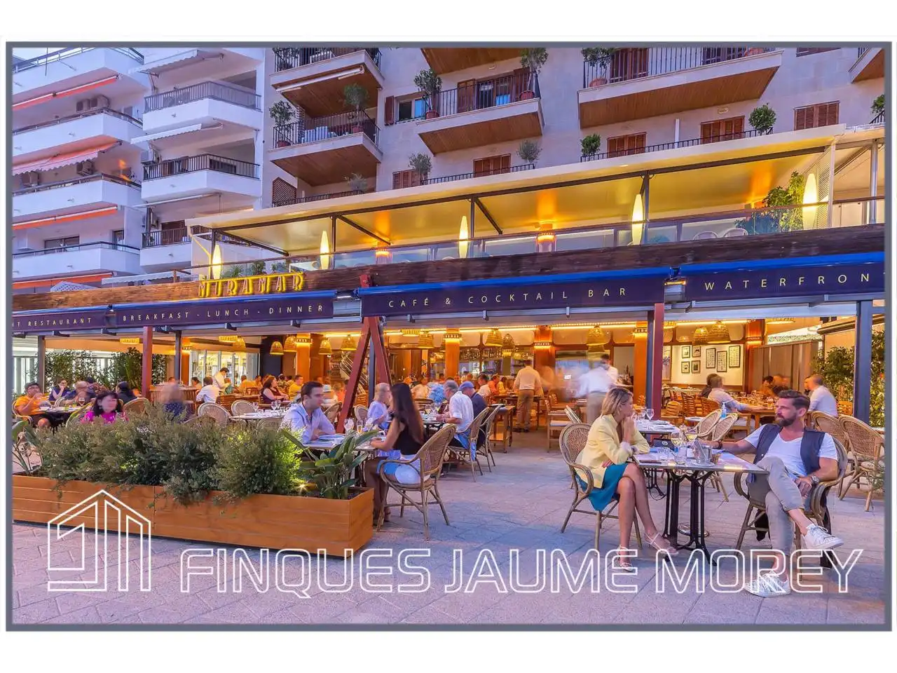 Local de lloguer a Avenida Platja, 2, Port d'Alcúdia - Platja d'Alcúdia