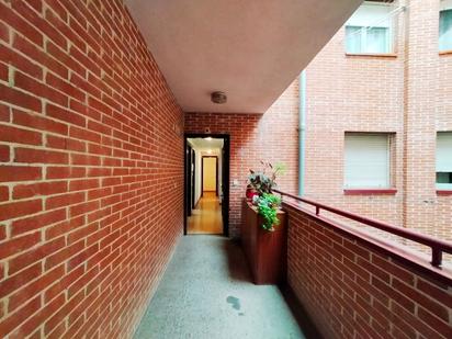 Flat for sale in Pravia  with Heating