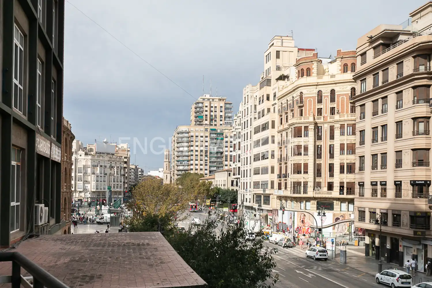 Vista exterior de Piso en venta en Valencia con Aire acondicionado, Calefacción y Parquet