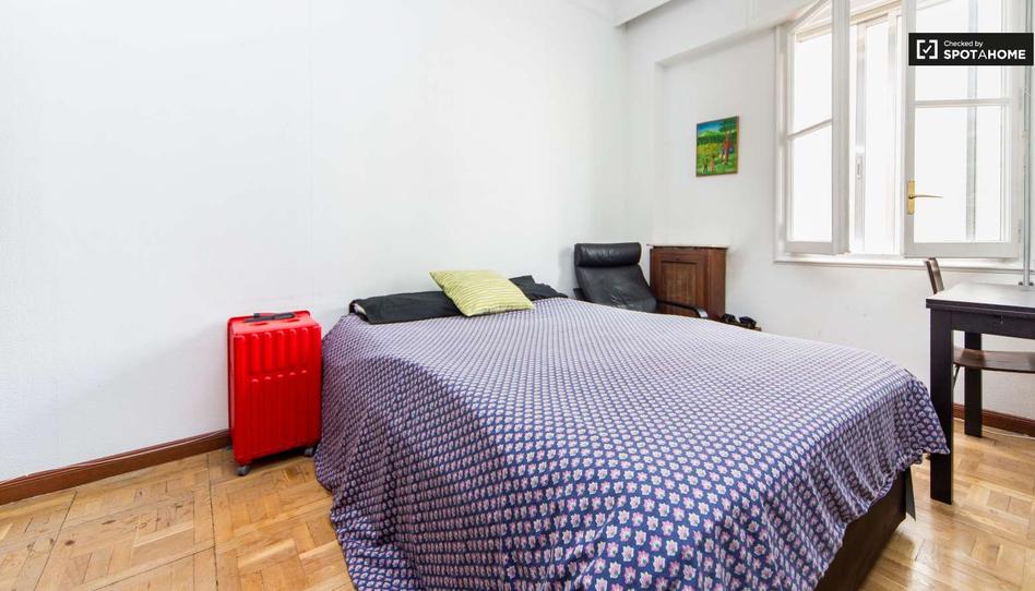 Photo 1 of Flat to share in Castellana, Madrid