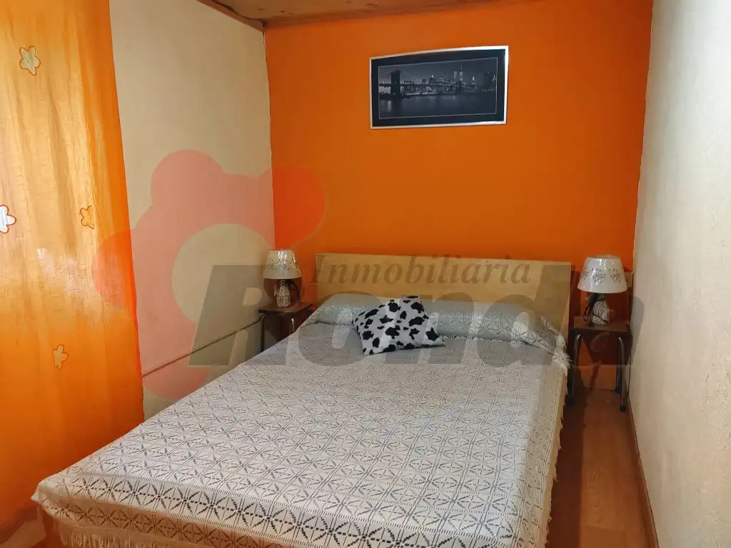 Dormitori de Casa o xalet en venda en Castro de Rei