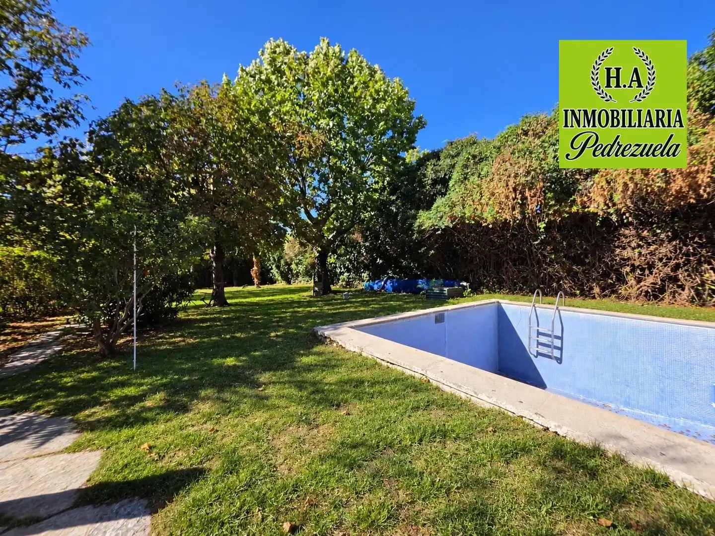 Chalet con piscina en venta en El Molar (Madrid), imagen 9