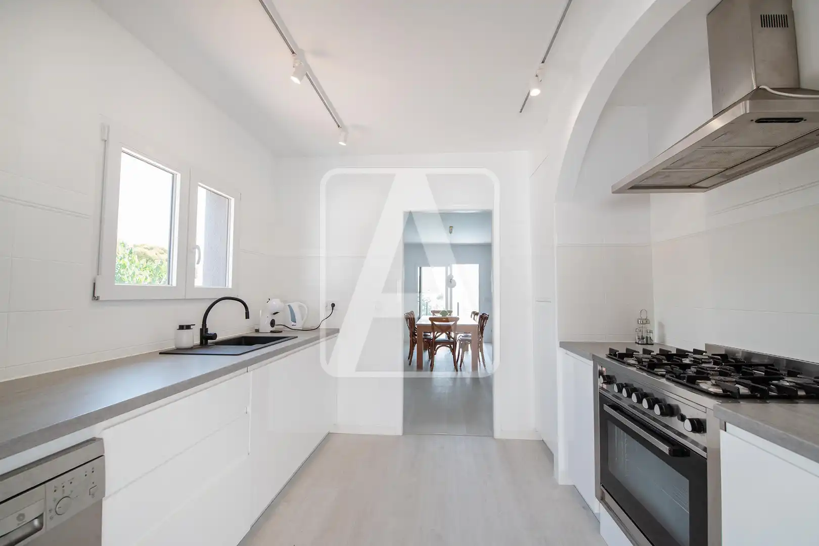 Chalet con piscina en venta en Marisol Park - Ortembach - Los Almendros, imagen 14