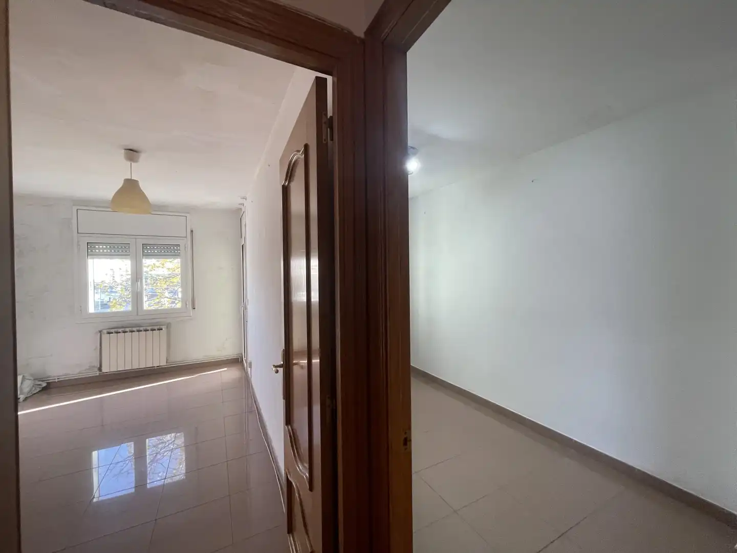 Casa adosada en venta en Salt con Calefacción, Terraza y Trastero