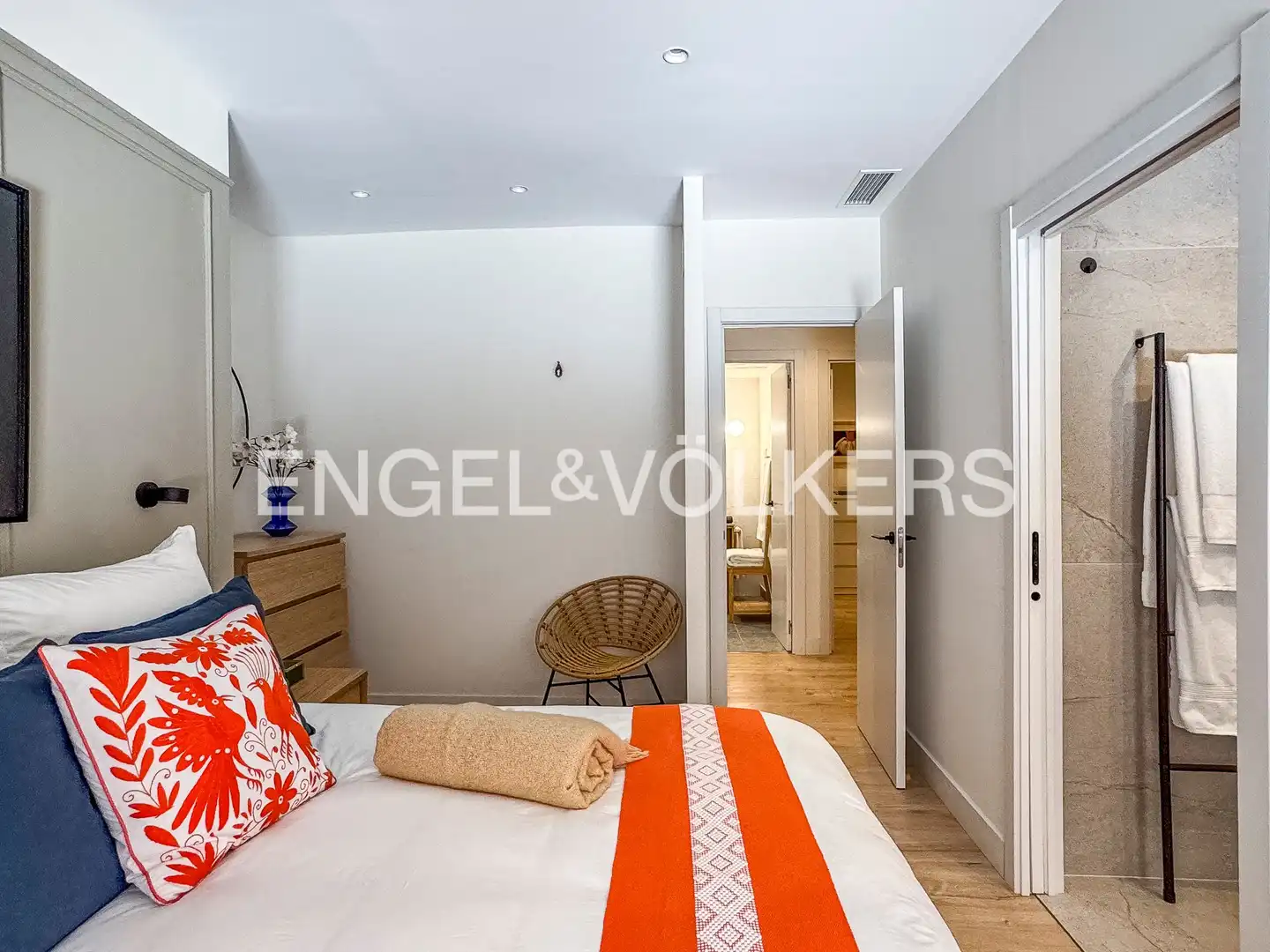 Bedroom of Flat for rent in Barcelona  with Air Conditioner, Heating and Parquet flooring