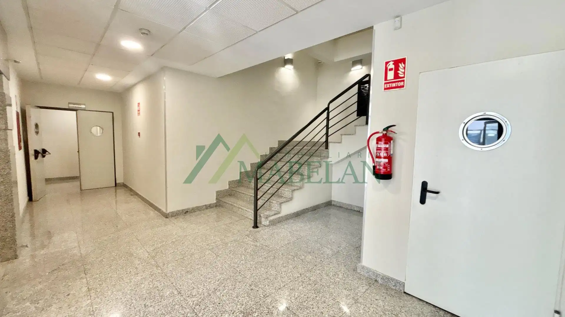 Oficina de lloguer en Las Rozas de Madrid amb Aire condicionat i Calefacció