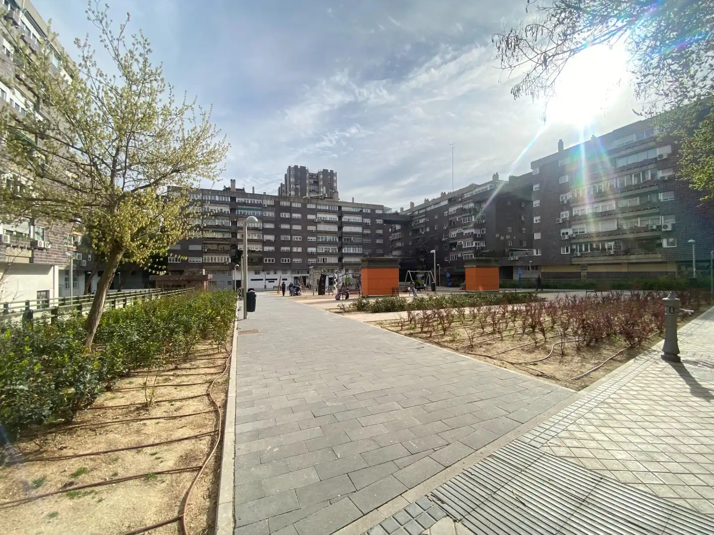 Vista exterior de Pis en venda en Madrid amb Calefacció, Parquet i Terrassa