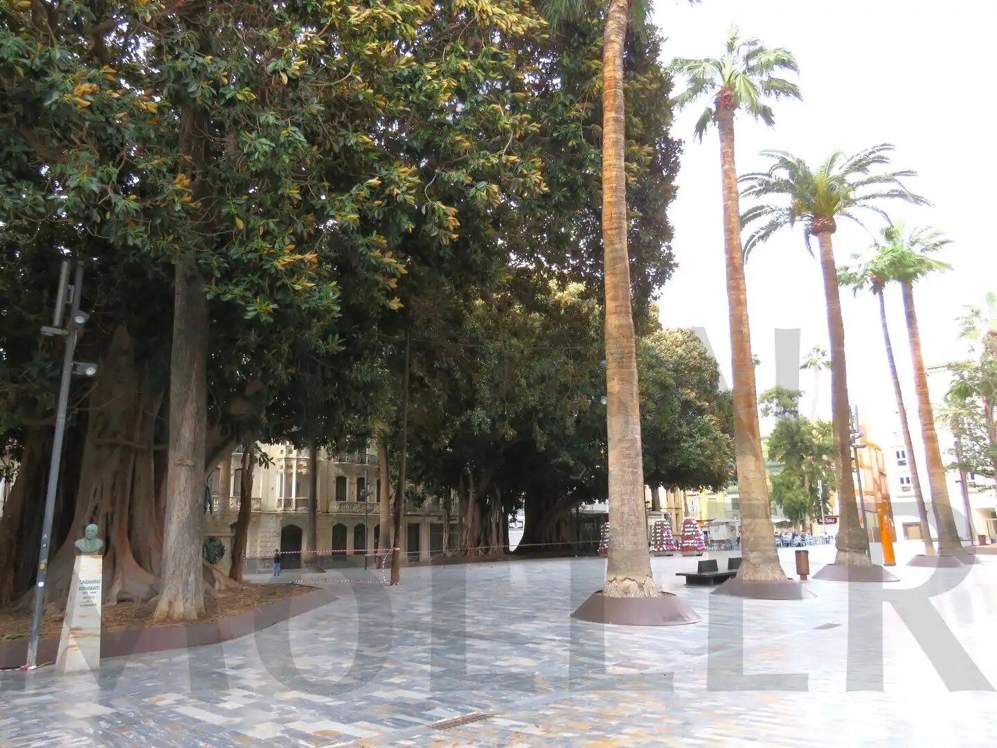 Vista exterior de Piso en venta en Cartagena con Amueblado y Balcón