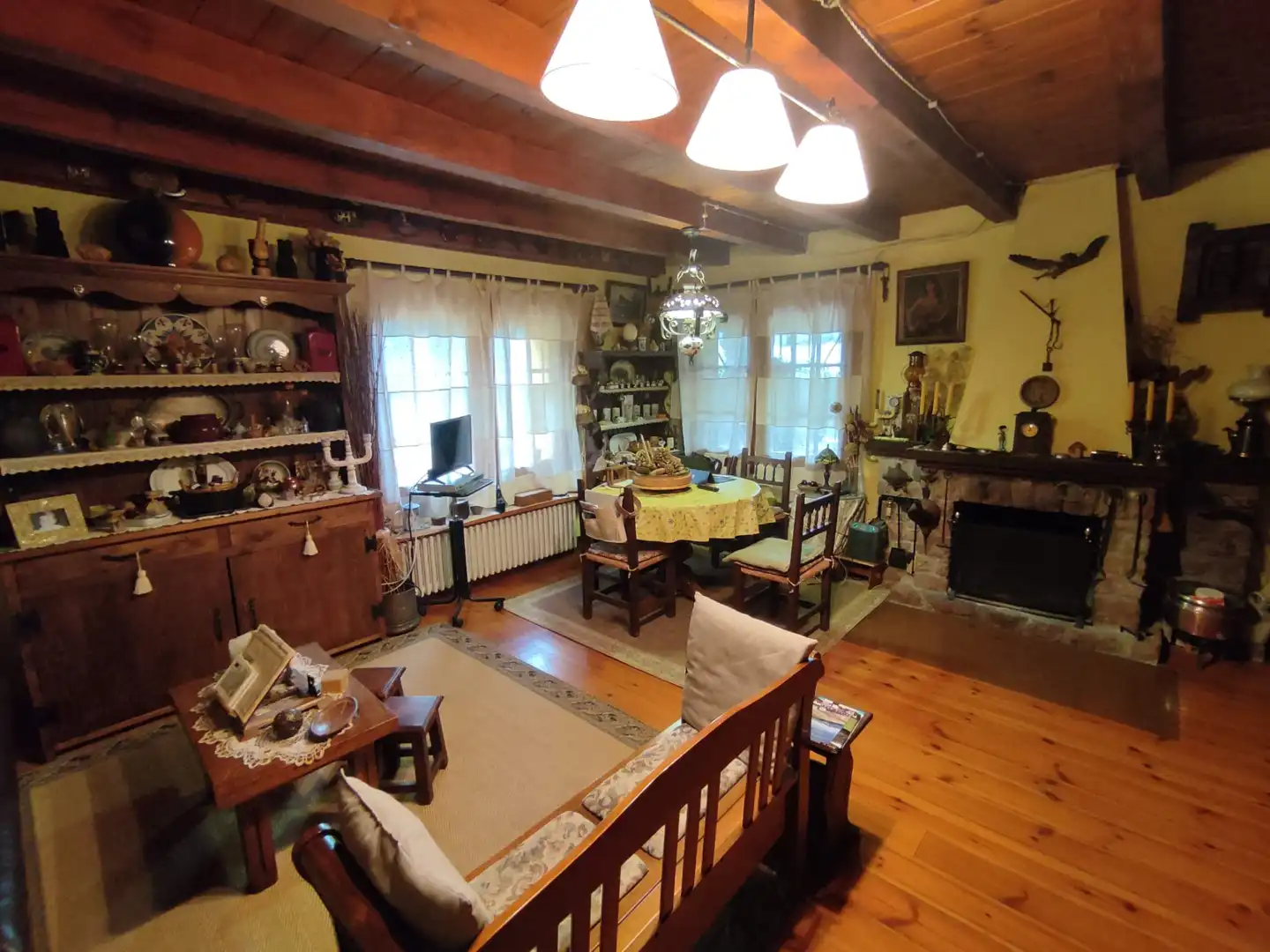 Living room of Country homes for sale in Ribes de Freser  with Heating, Private garden and Parquet flooring