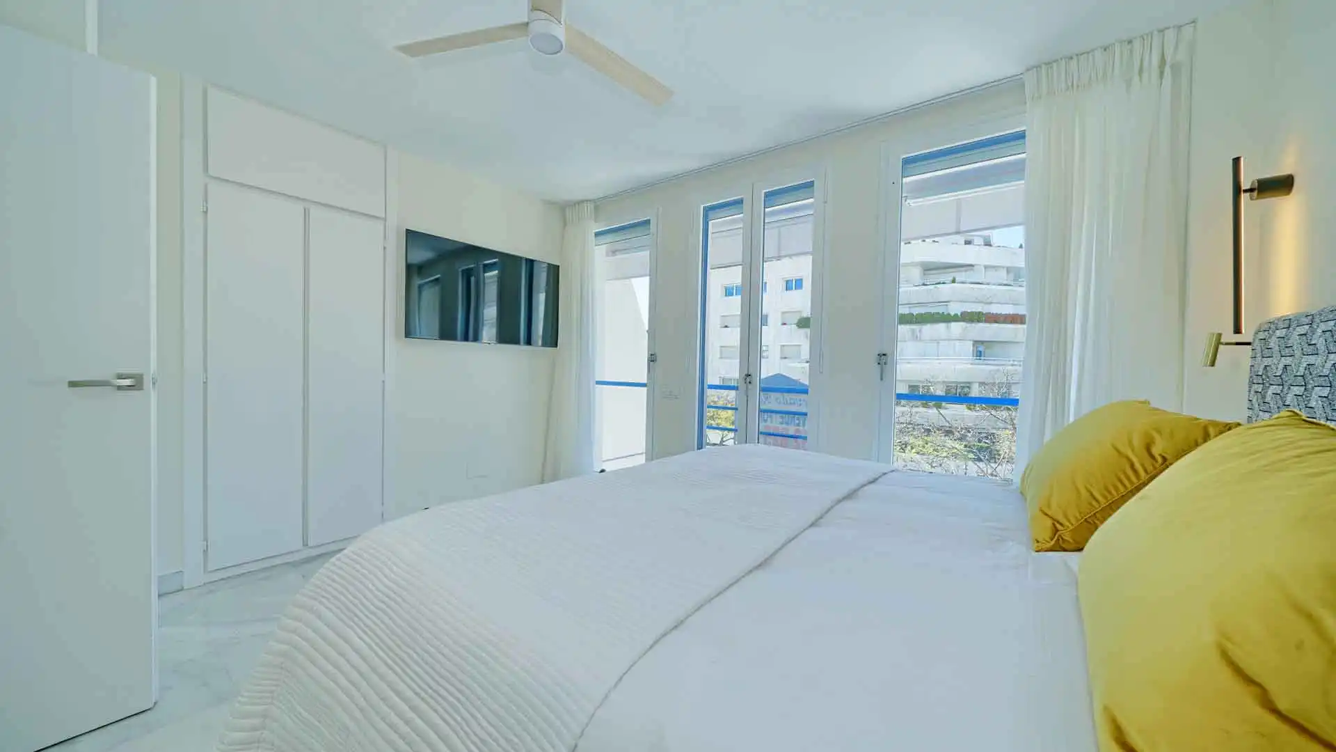 Apartment with pool for sale in Marbella Centro, imagen 17