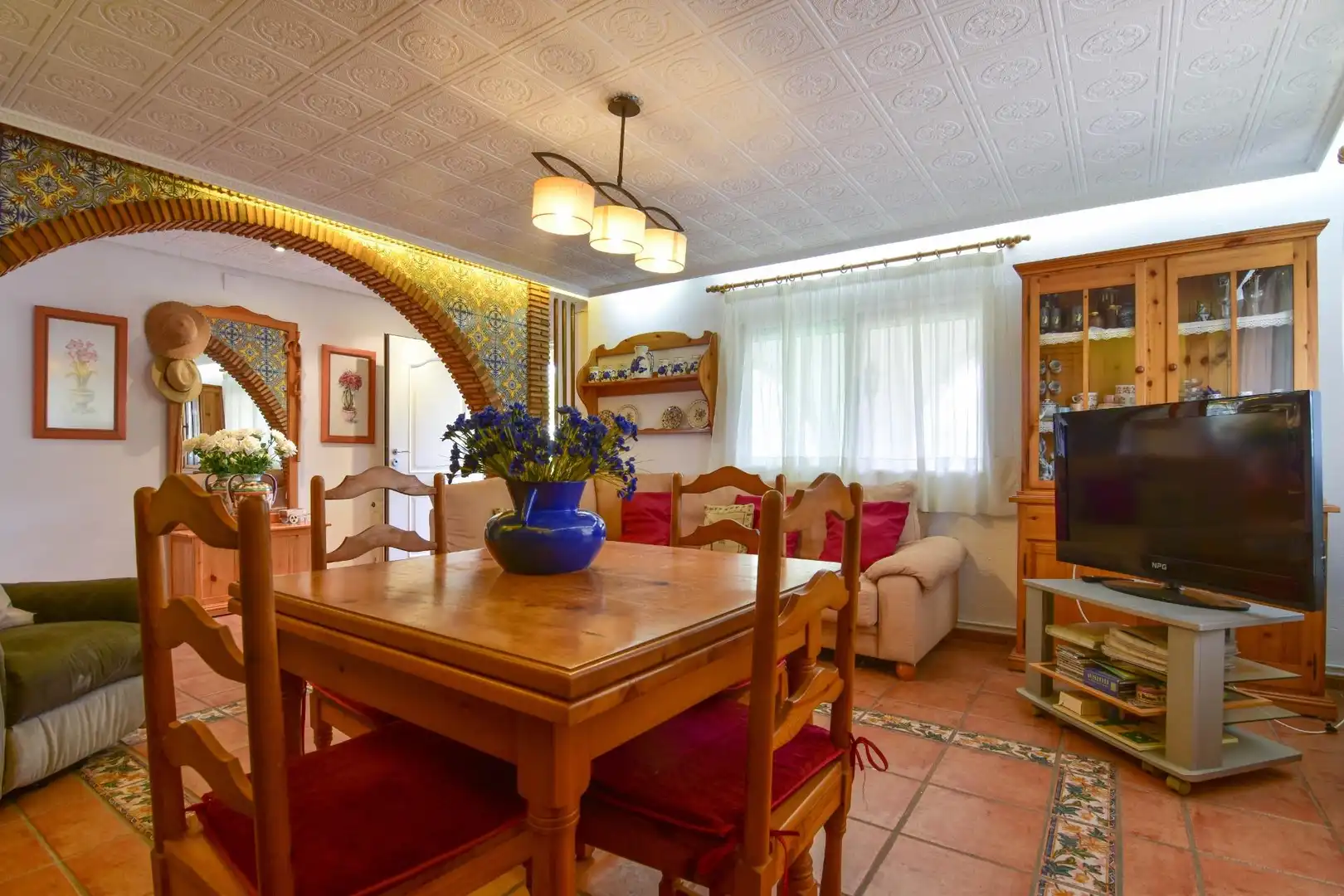 Comedor de Casa o chalet en venta en Montserrat con Aire acondicionado, Calefacción y Jardín privado