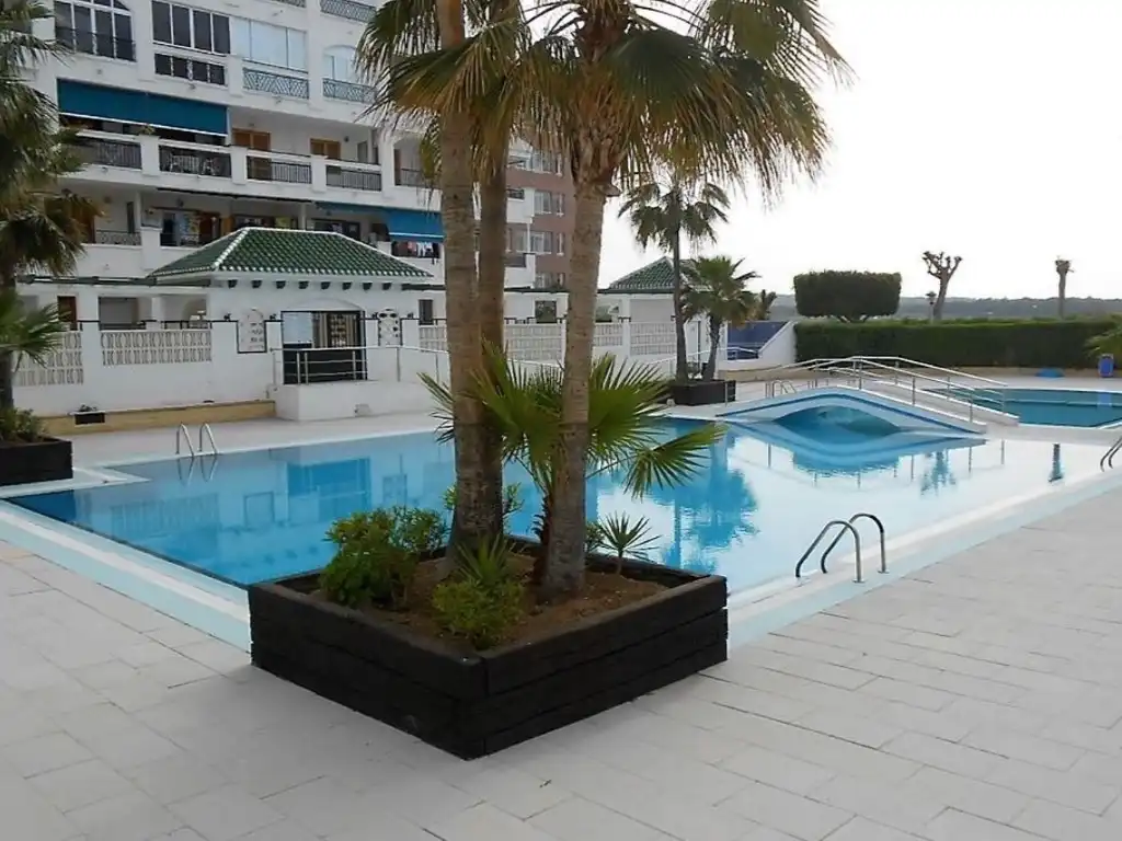 Apartment with pool for sale in Residencial Viñamar Fase 1, imagen 18