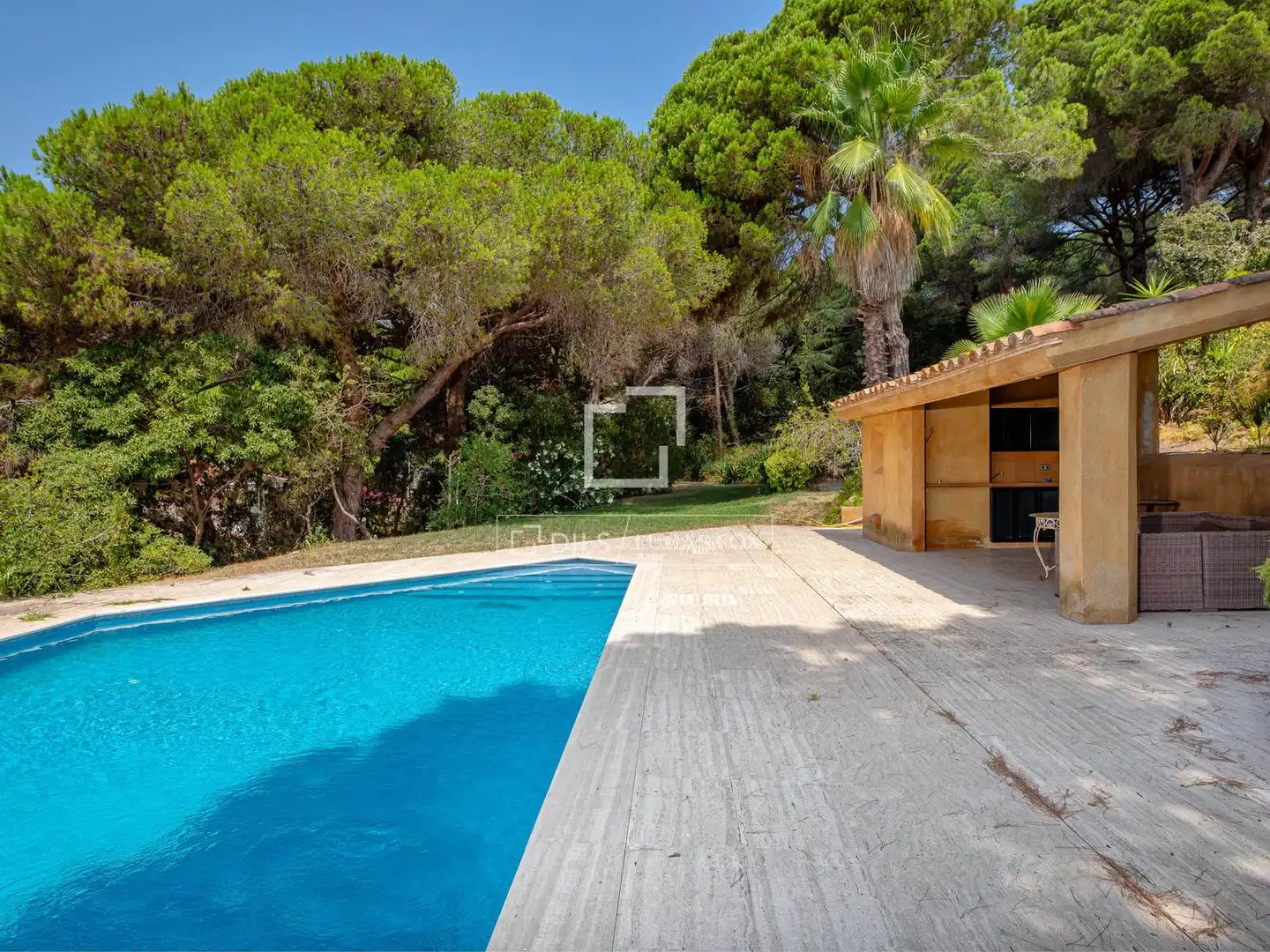 Garten von Haus oder Chalet zum Verkauf in Lloret de Mar mit Klimaanlage, Heizung und Privatgarten