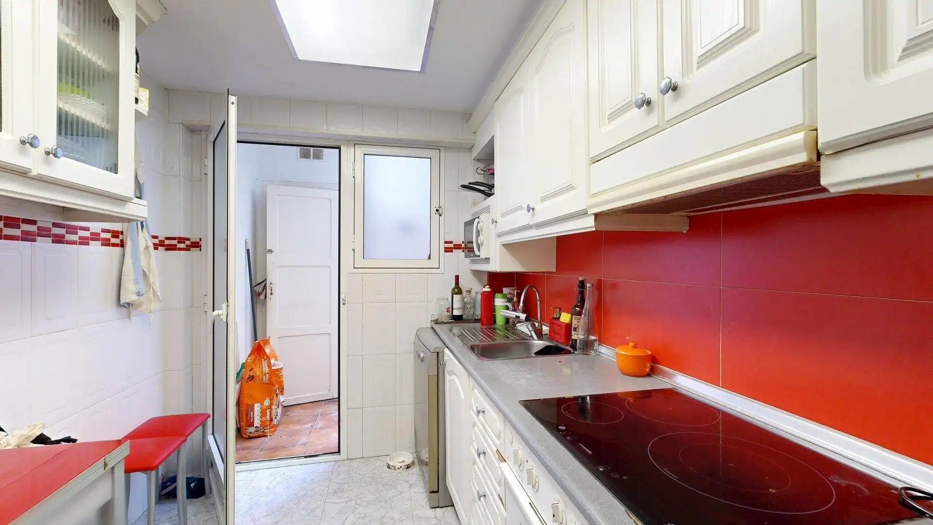 Küche von Wohnung zum Verkauf in Zaragoza mit Heizung, Terrasse und Balkon
