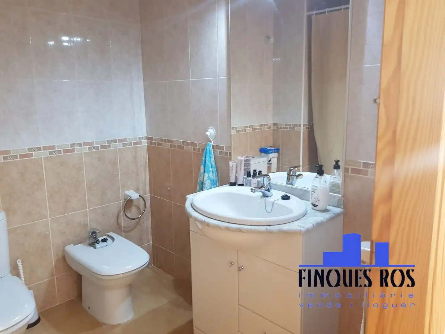 Bany de Apartament en venda en Vinaròs amb Aire condicionat, Terrassa i Moblat
