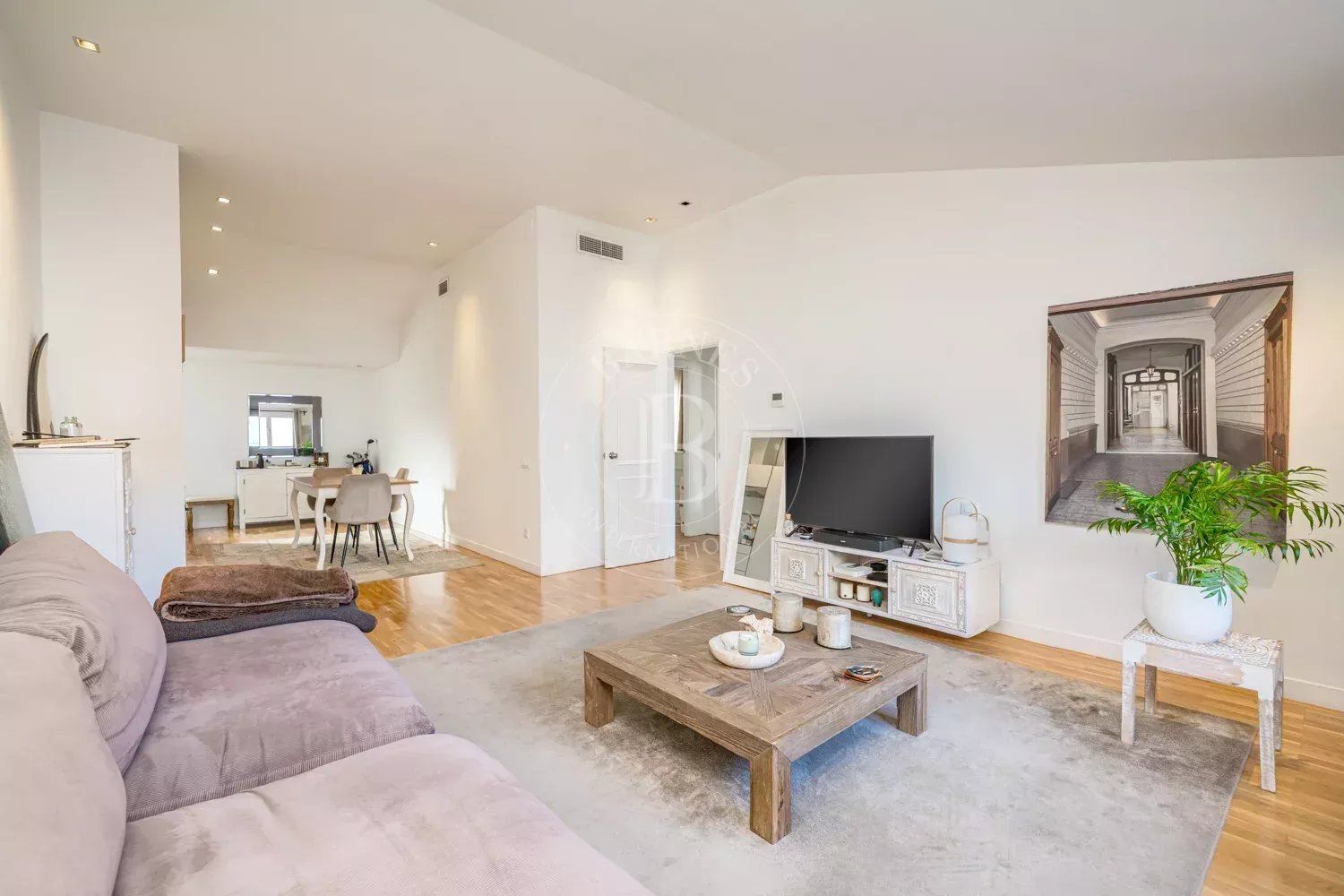 Living room of Attic for sale in  Madrid Capital  with Air Conditioner and Heating