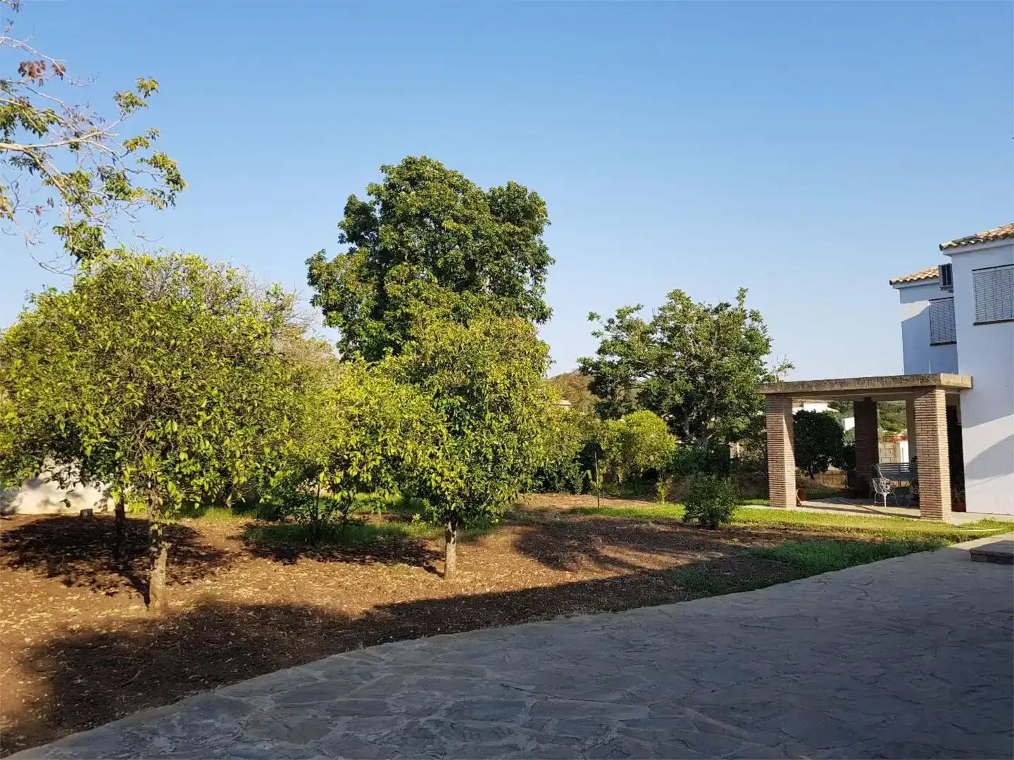 Houses for sale in Barbate  with Air Conditioner, Swimming Pool and Balcony