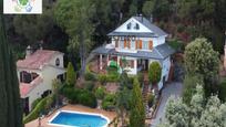 Exterior view of House or chalet for sale in L'Ametlla del Vallès  with Heating, Private garden and Terrace