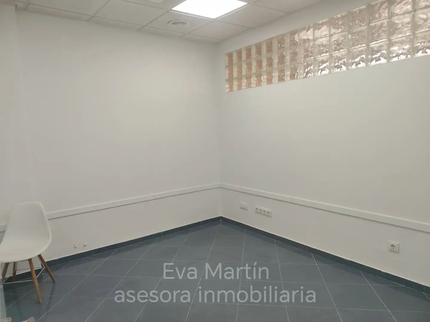 Büro zur Miete in Sevilla mit Klimaanlage und Heizung