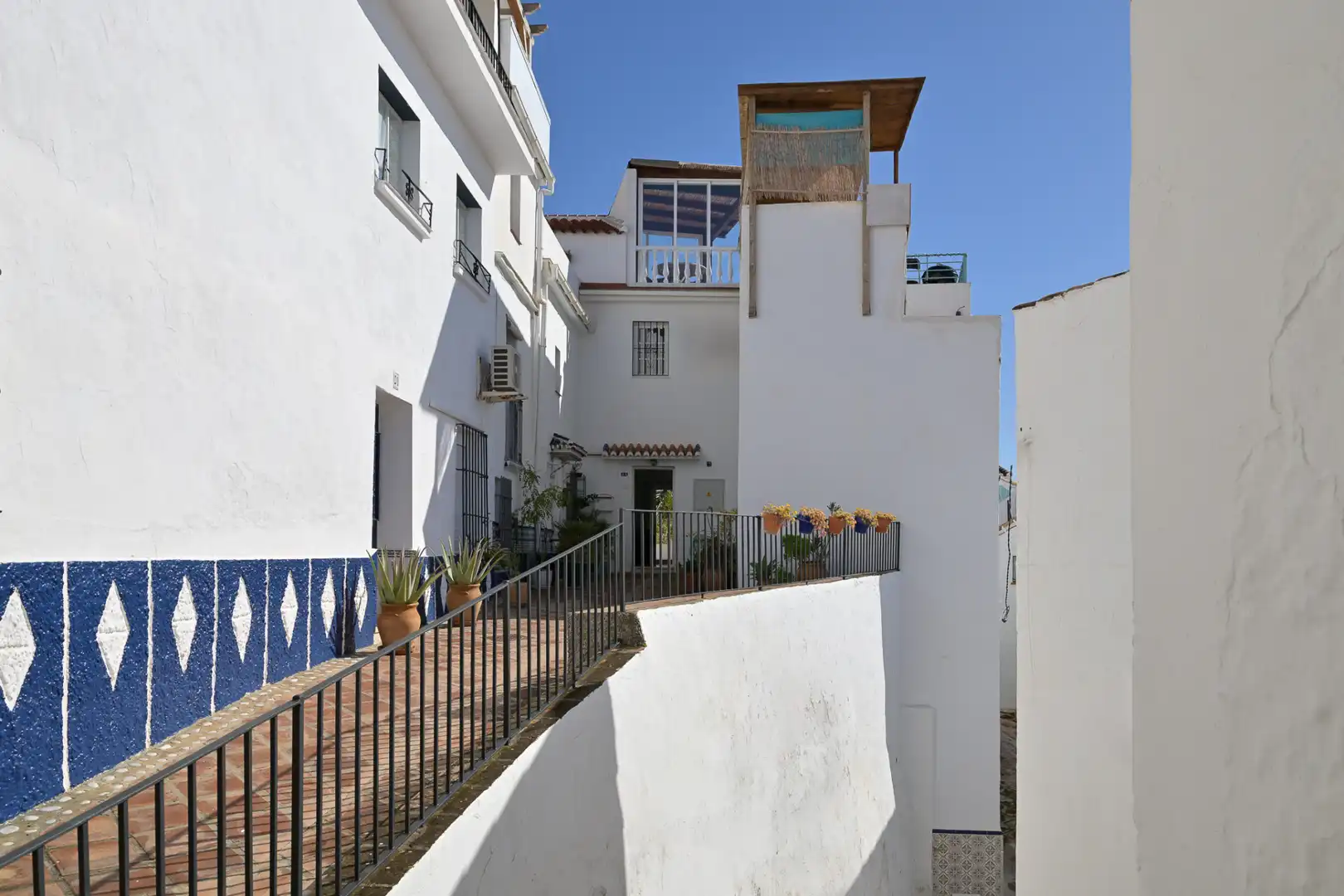 Detached homes for sale in BOLA, 24, Torrox Pueblo