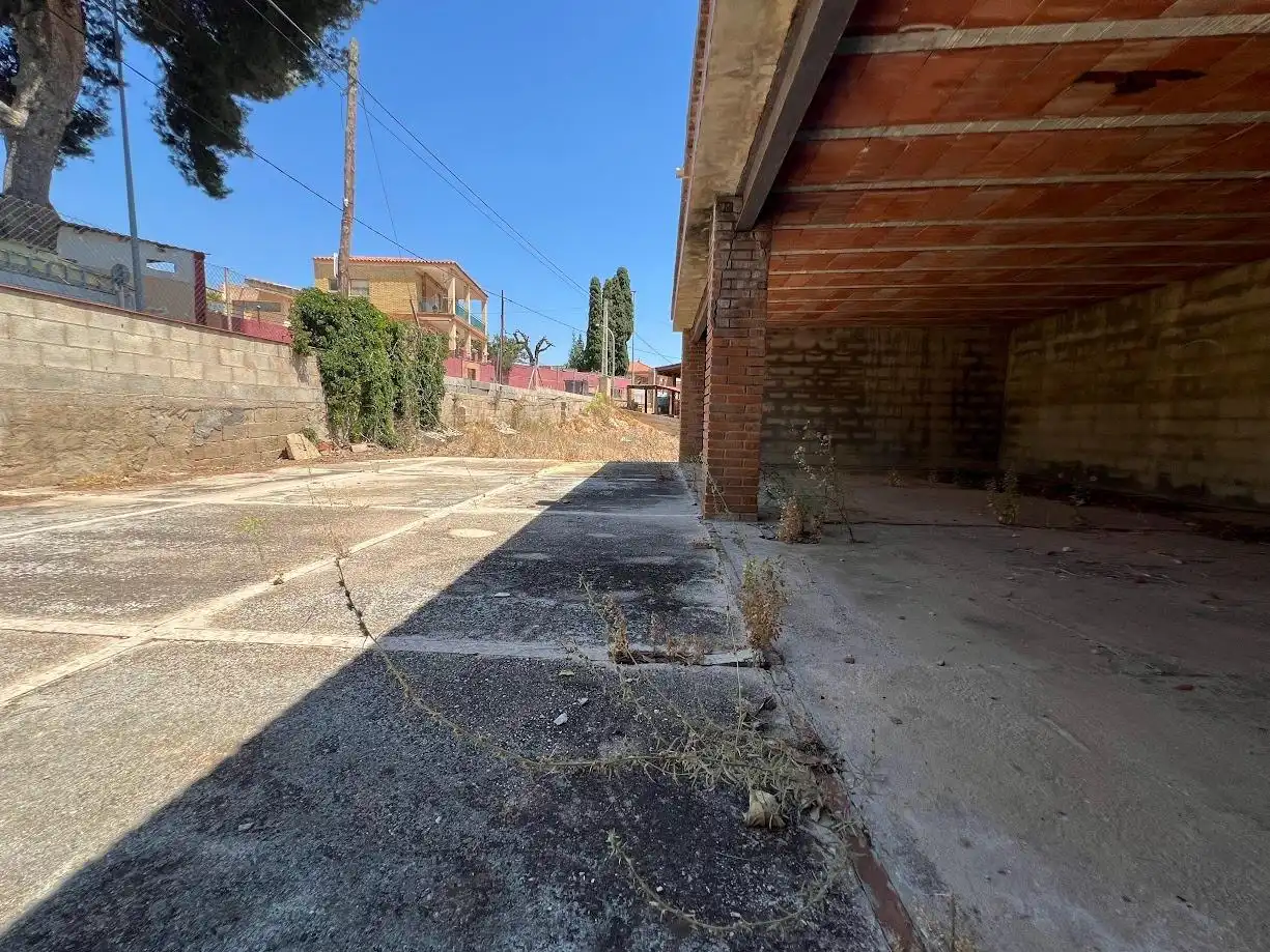Parking of Residential for sale in Torrent
