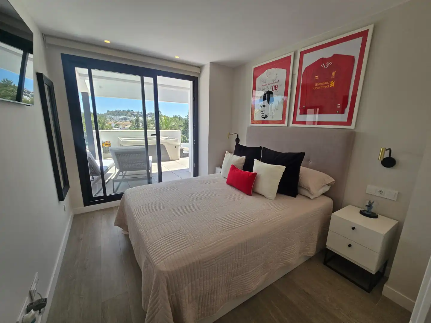 Bedroom of Flat for sale in Mijas  with Air Conditioner, Heating and Terrace