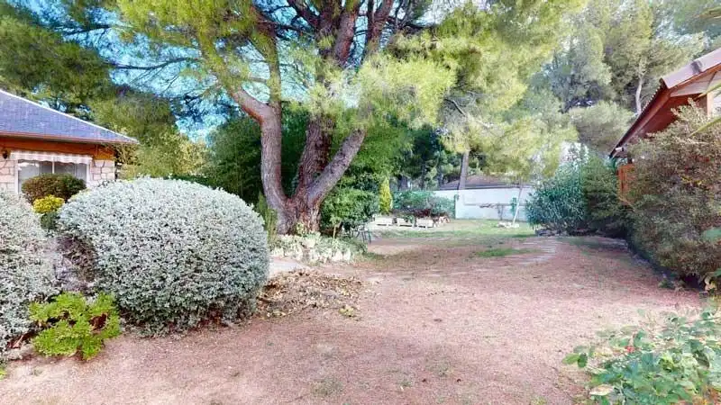 Jardí de Casa o xalet en venda en La Muela amb Aire condicionat, Calefacció i Jardí privat