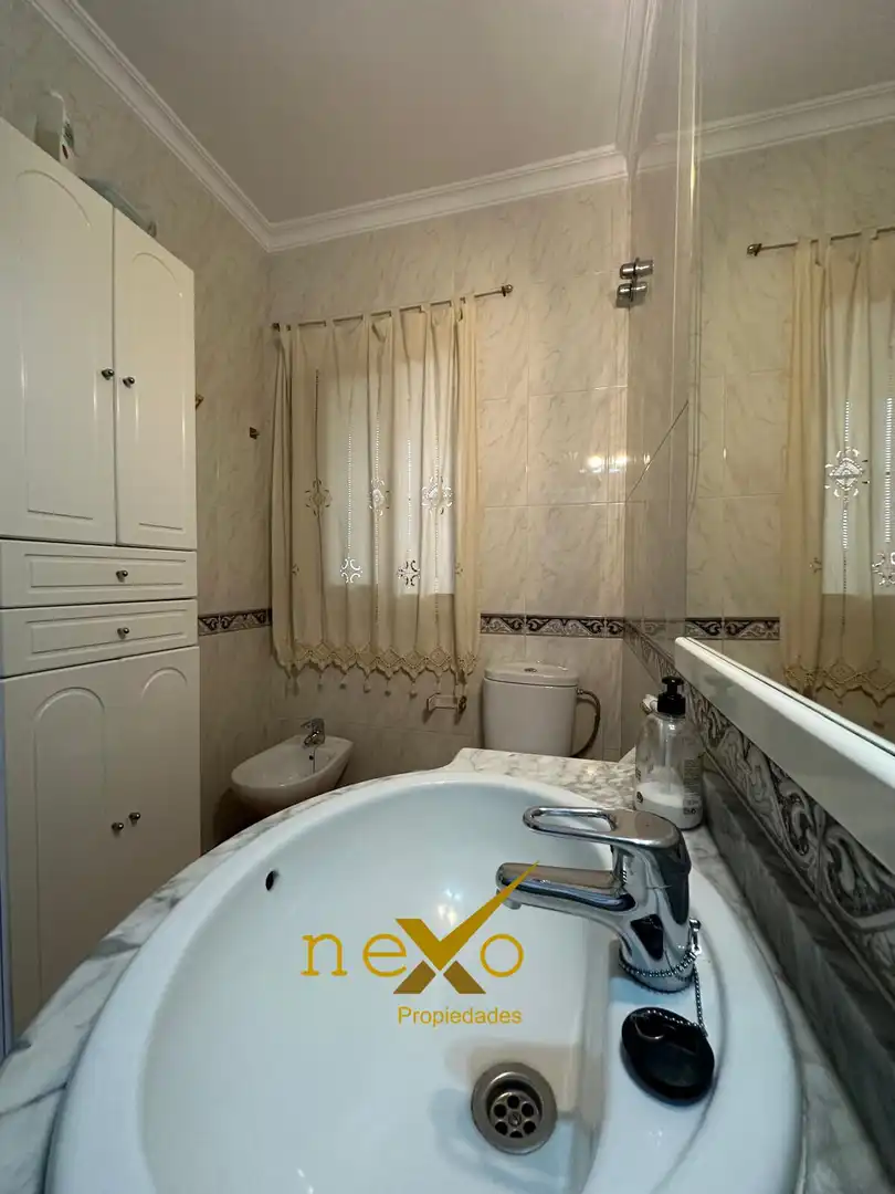 Bathroom of Houses for sale in Carmona