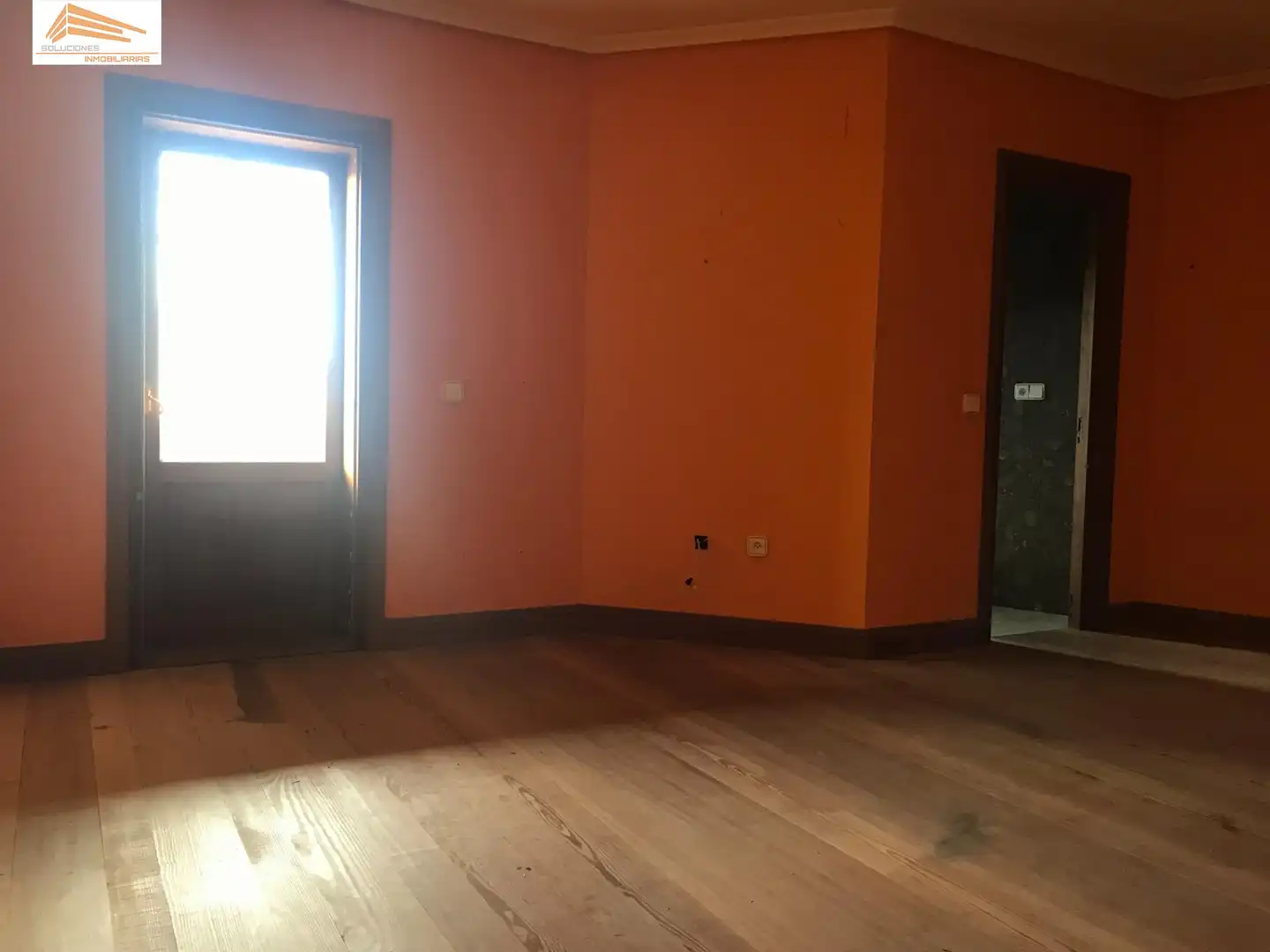 Detached homes for sale in Pesquera de Duero
