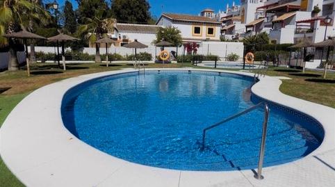 Foto 3 de Pis en venda a Calle 1498, 18, V Centenario - Piletas - Capuchinos, Cádiz