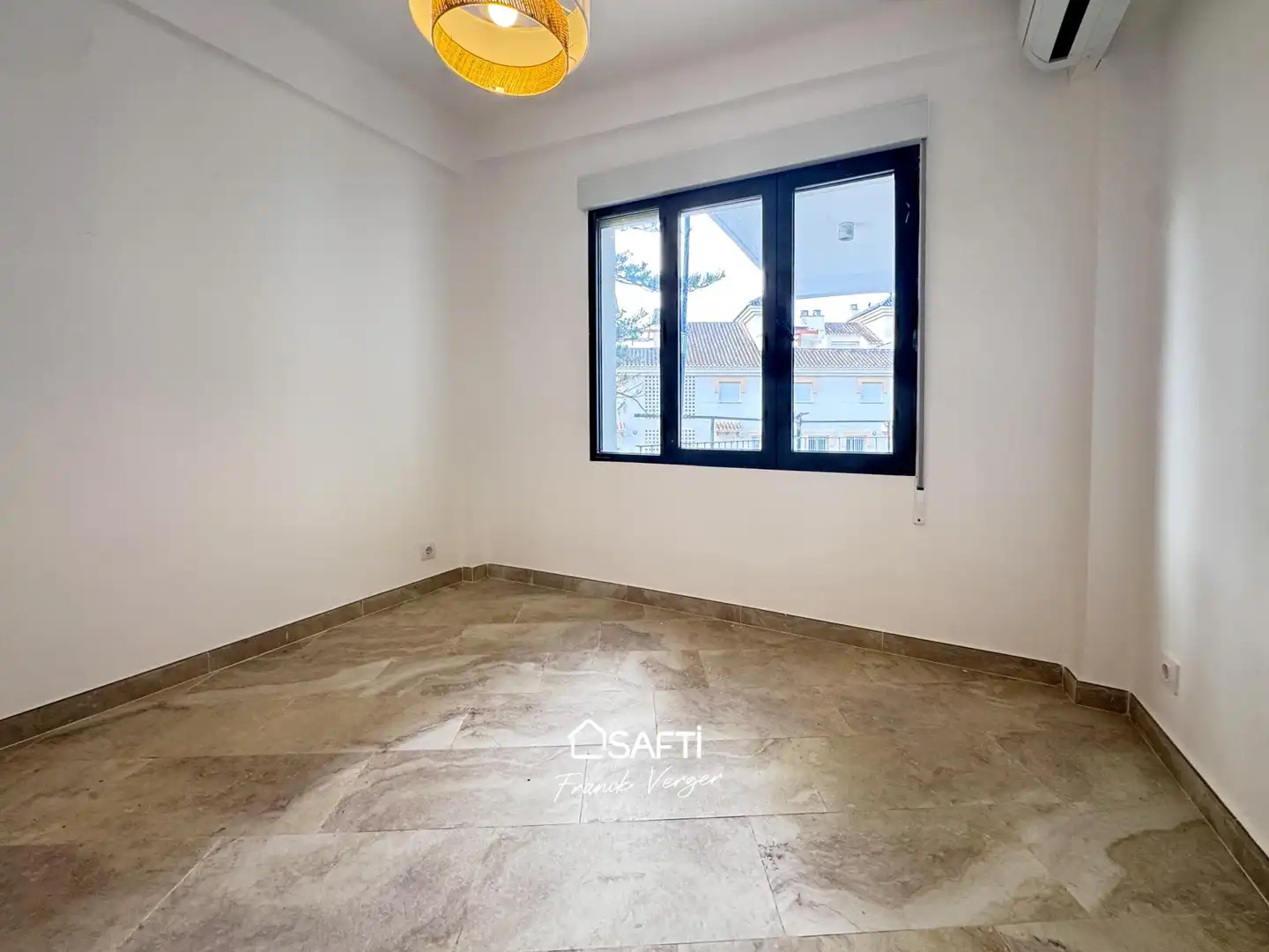 Wohnung zum Verkauf in Jávea / Xàbia mit Klimaanlage, Heizung und Terrasse