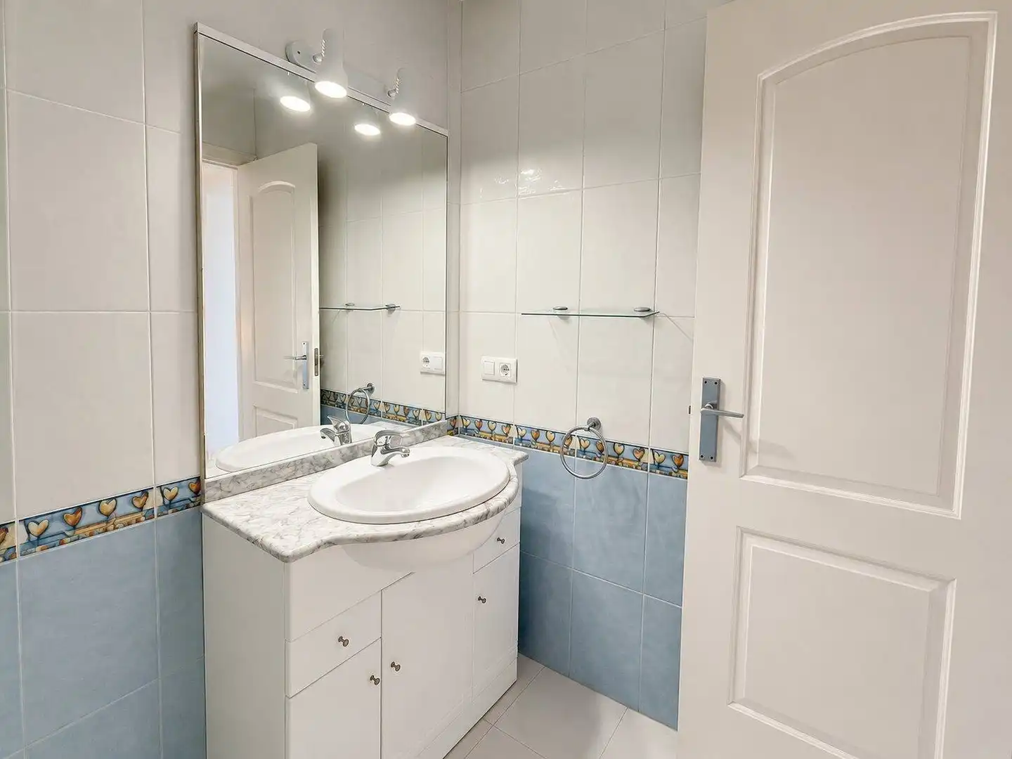 Baño de Casa o chalet en venta en Torroella de Fluvià con Calefacción, Jardín privado y Amueblado