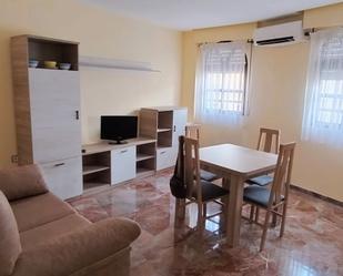 Duplex to rent in Ctra. Circunvalación - La Magdalena