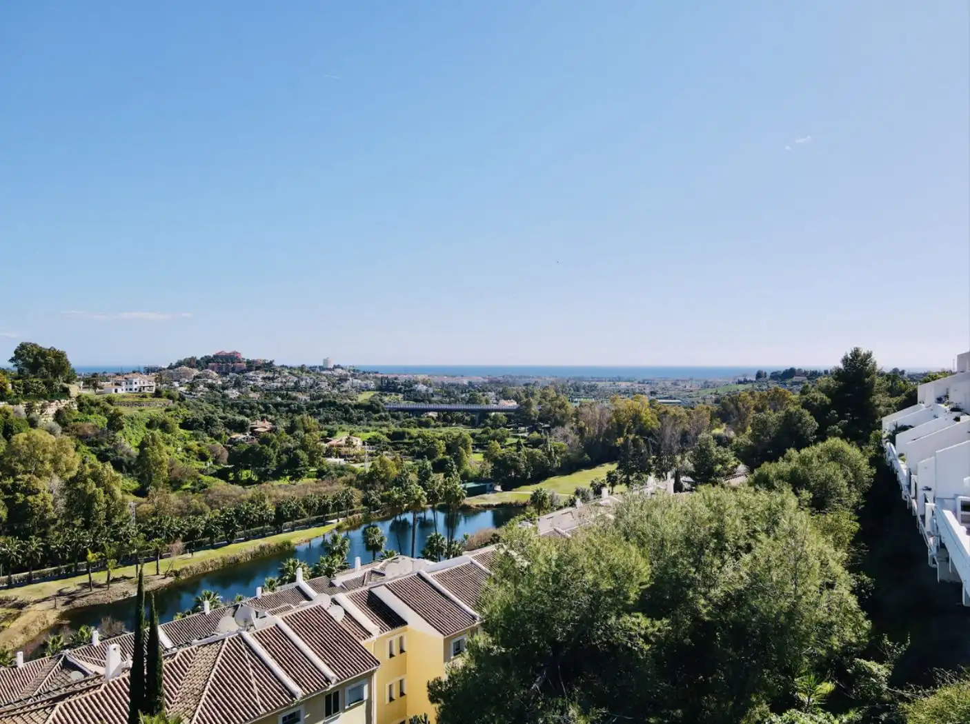 Flat with pool for sale in Nueva Andalucía, imagen 28
