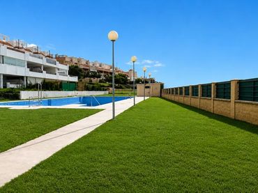 Piso con piscina en venta en Doña Julia Golf