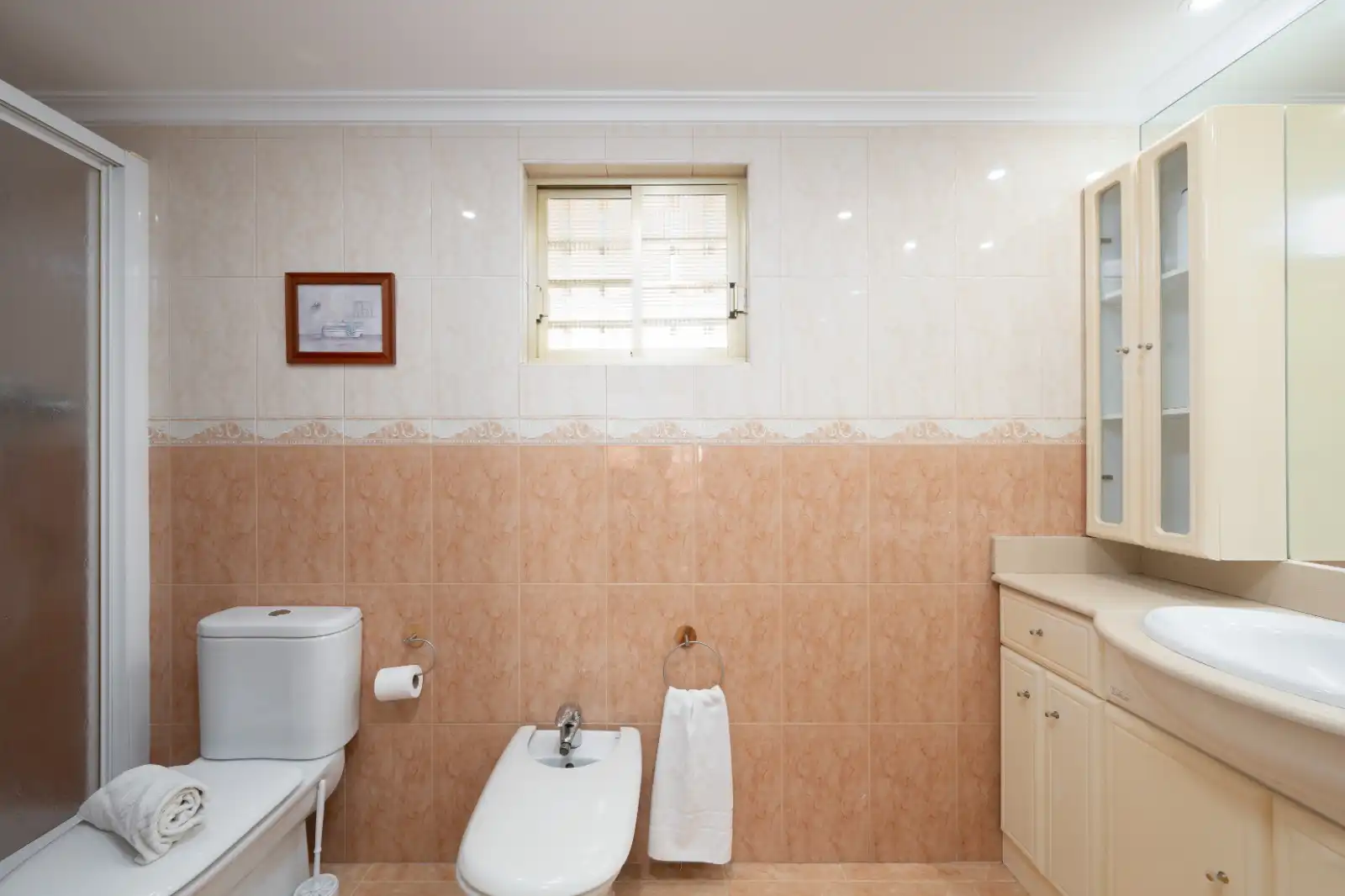 Badezimmer von Wohnung zur Miete in Alicante / Alacant mit Klimaanlage, Heizung und Terrasse