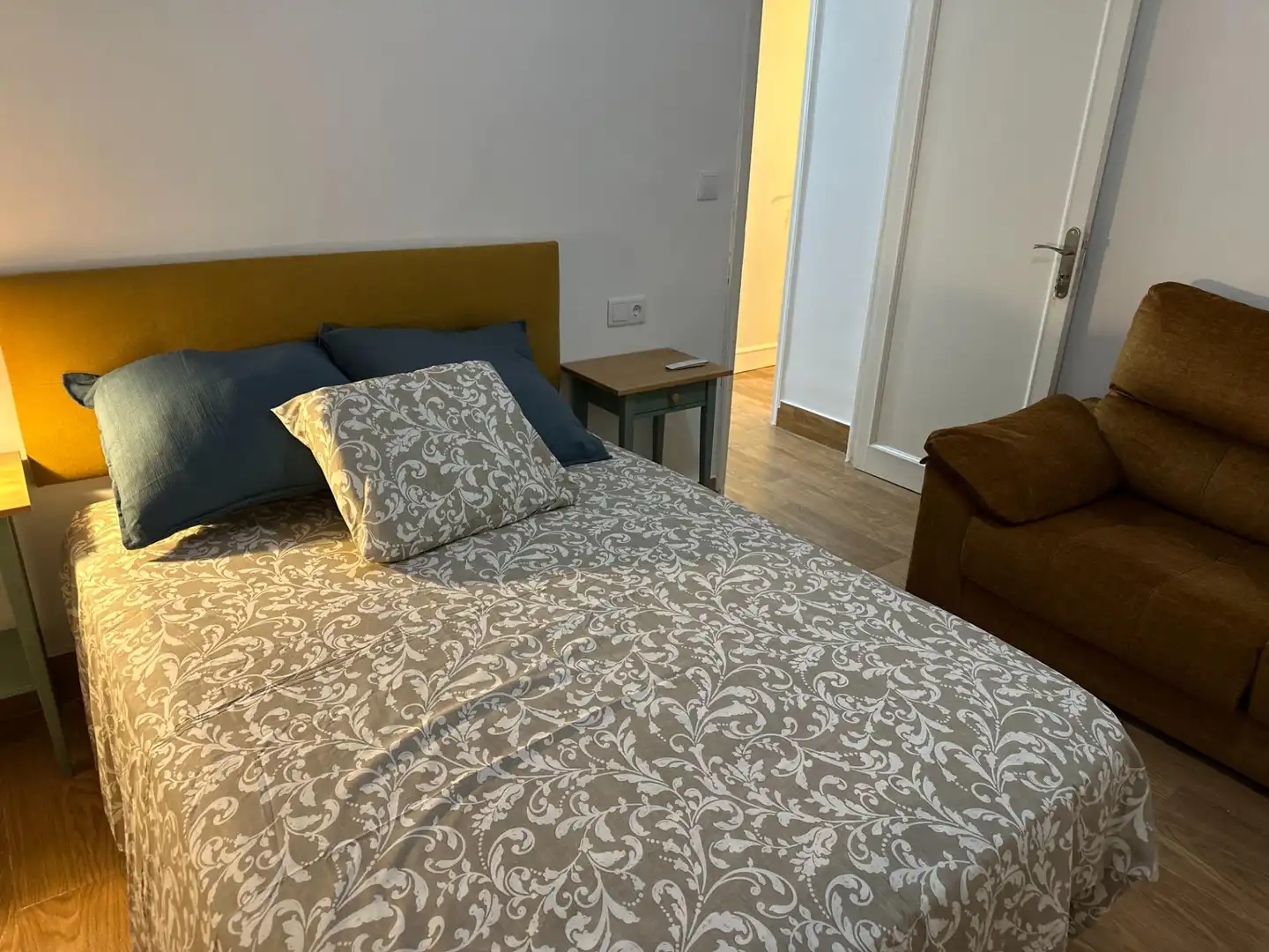 Schlafzimmer von Wohnung zur Miete in Murcia mit Möbliert