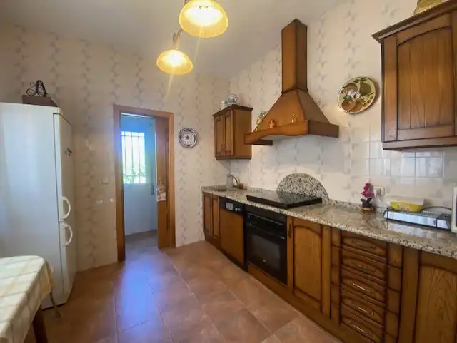 Cocina de Finca rústica en venta en Sonseca con Calefacción, Jardín privado y Terraza