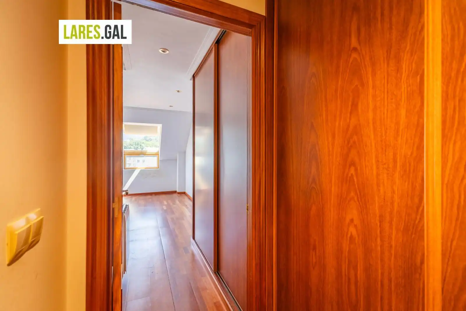Piso en venta en Cangas  con Trastero