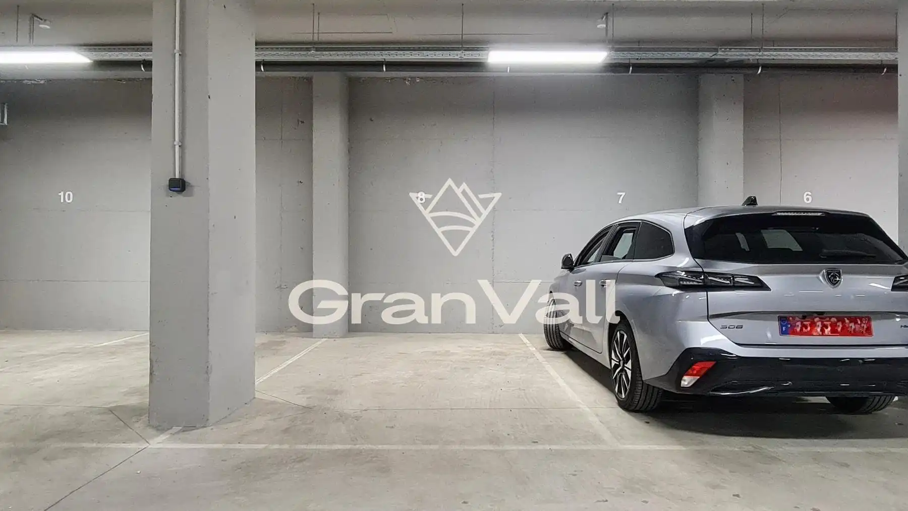 Aparcament de Apartament en venda en Puigcerdà amb Calefacció, Terrassa i Traster