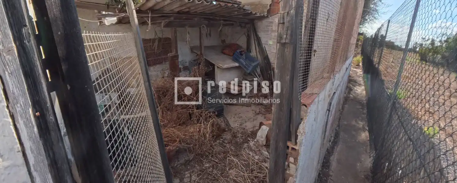 Haus oder Chalet zum Verkauf in Castellón de la Plana / Castelló de la Plana mit Privatgarten und Abstellraum