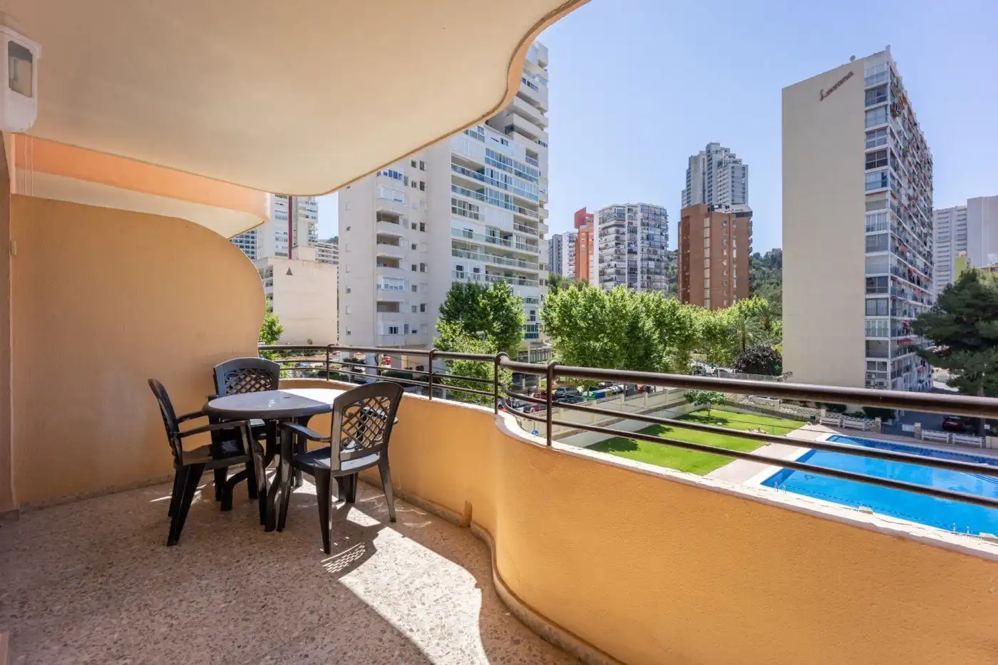 Flat with pool for sale in Av. Montecarlo 15, imagen 3