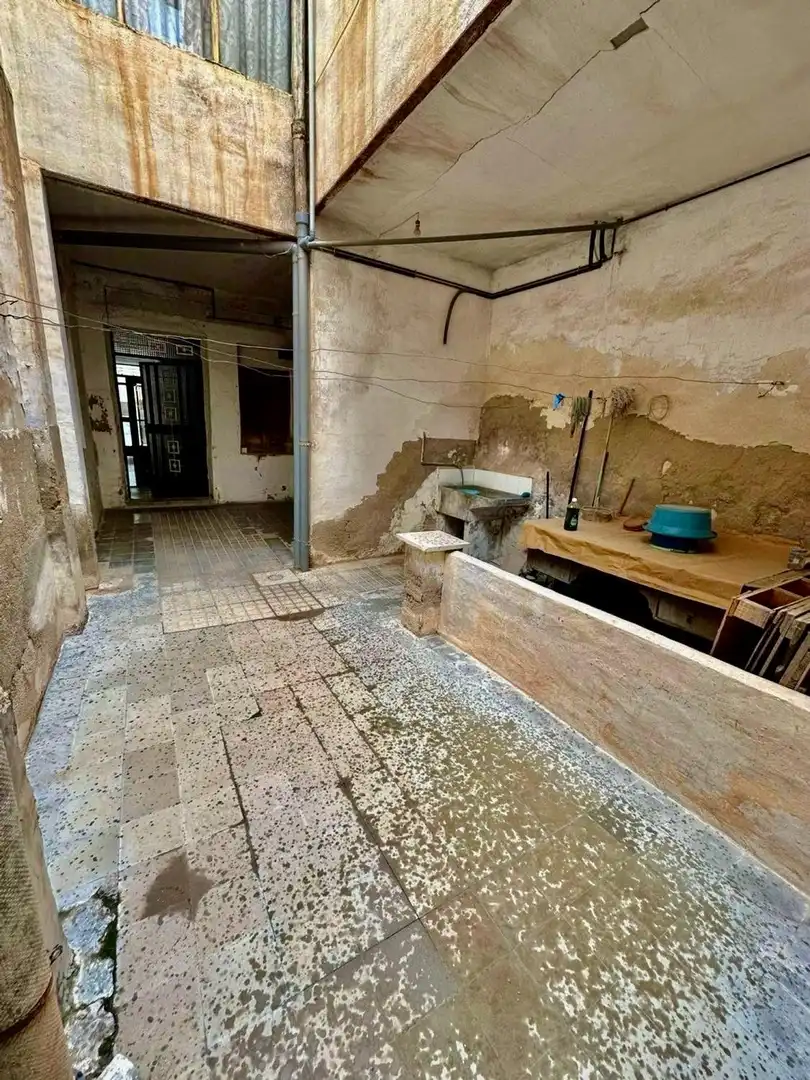 Edificio en venta en Elda