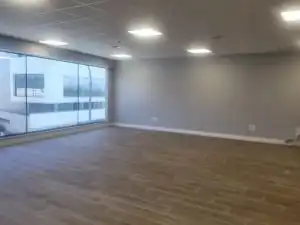 Nave industrial de alquiler en Alcorcón